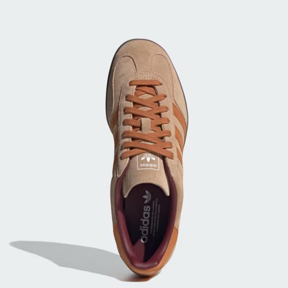 NWT Adidas Gazelle Warm Sandstone / Craft Ochre / Shadow Red - Picture 2 of 5